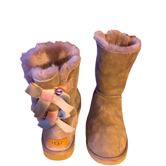 🔥🔥FINAL SALE🔥🔥DOUBLE BOW BOOTS🔥🔥 - Picture 5 of 9